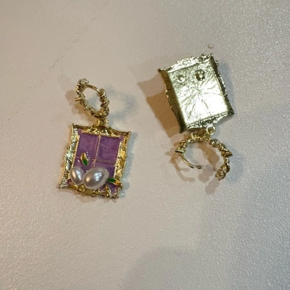 Baroque Pearl Earrings – Monet-Style Purple Window Frame, Vintage style Gold new